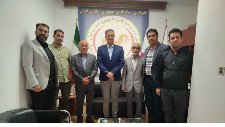 برگزاری دیدار جمعی از جامعه سوارکاری و پرورش دهندگان اسب با ریاست فدراسیون سوارکاری